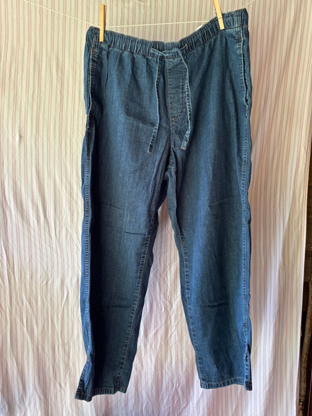 Banana Republic: Relaxed Tapered Mid-rise Drawstring Women’s Jeans